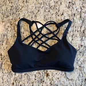 NWOT Strappy Back Sports Bra
